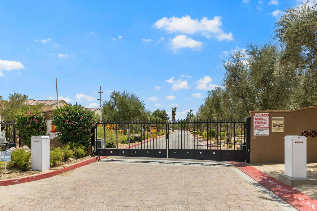 245 Paseo Gregario - Photo 23