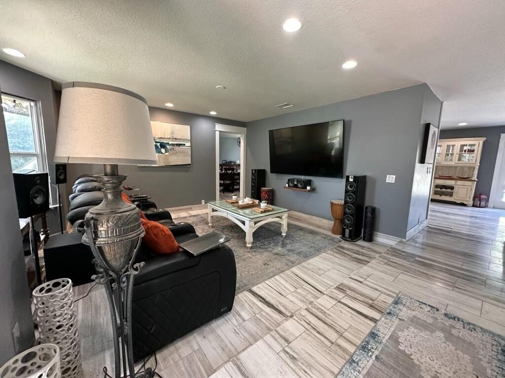 4332 145th Avenue N - Photo 7