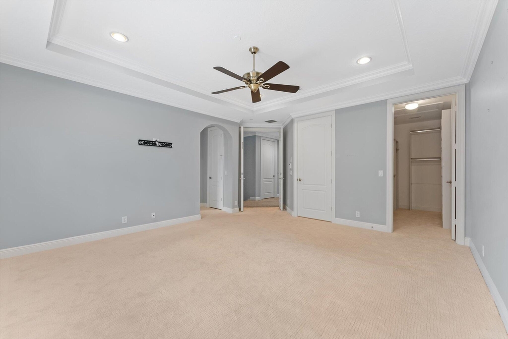 604 Ne Francesca Lane - Photo 17