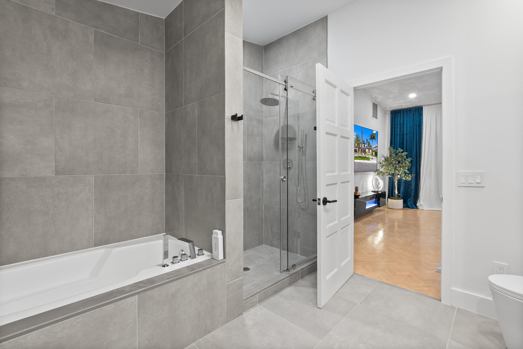 516 Royal Plaza Drive - Photo 8