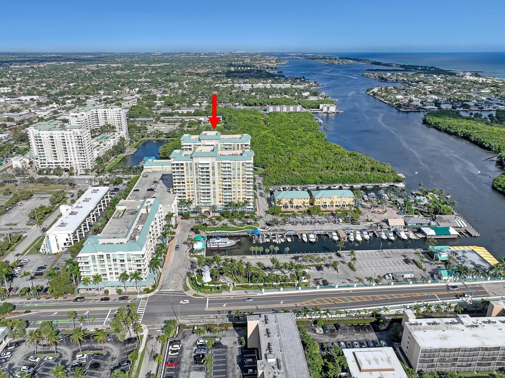 700 E Boynton Beach Boulevard - Photo 1