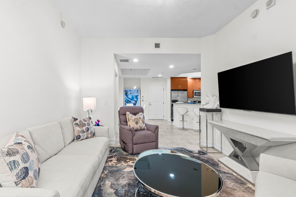 701 S Olive Avenue - Photo 5