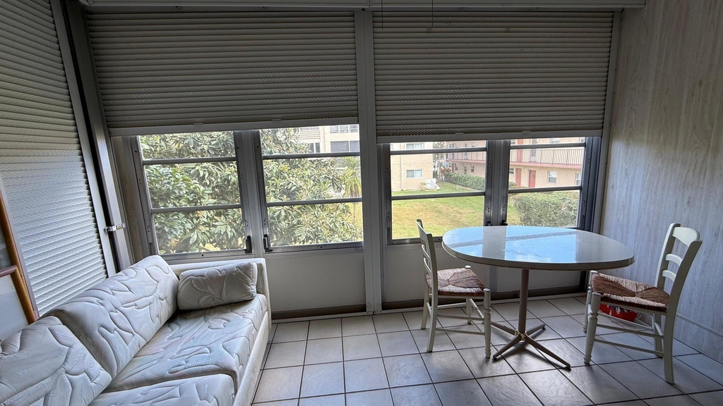 705 Lori Drive - Photo 4