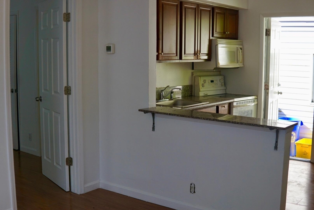 1307 Lucerne Avenue - Photo 8