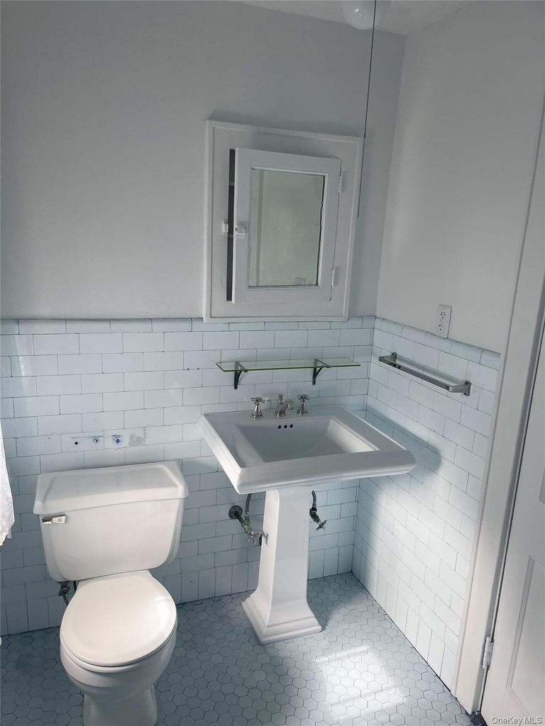 56 Nassau Boulevard - Photo 19