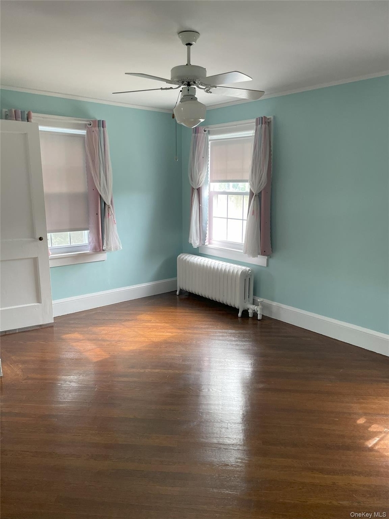 56 Nassau Boulevard - Photo 15