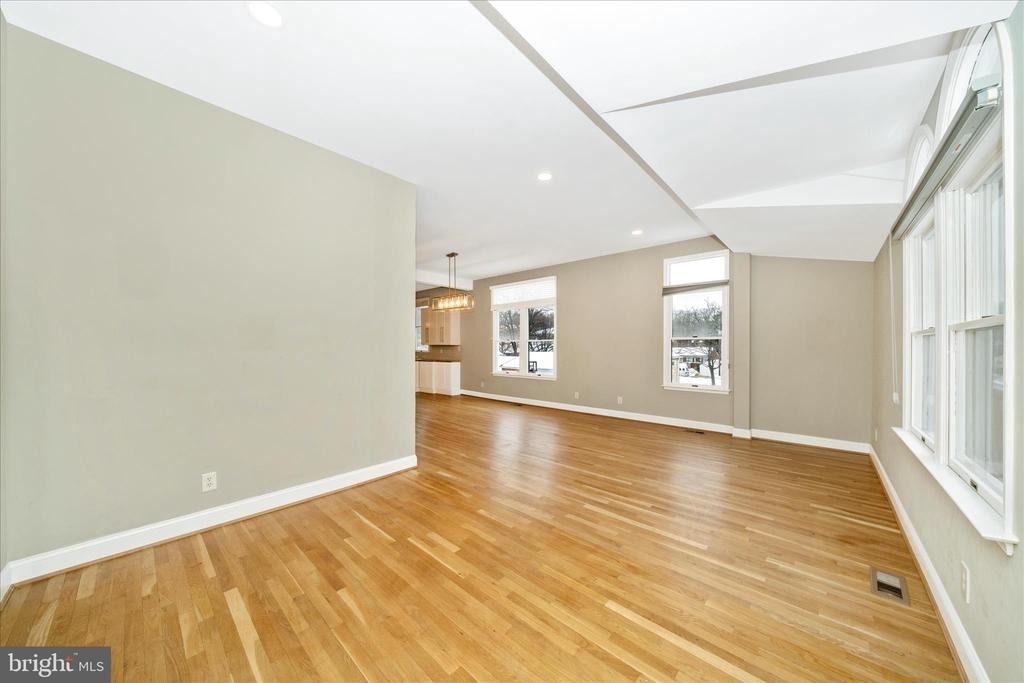 3313 Moline Road - Photo 18