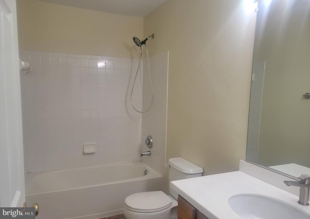 8813 Stoneridge Circle - Photo 9