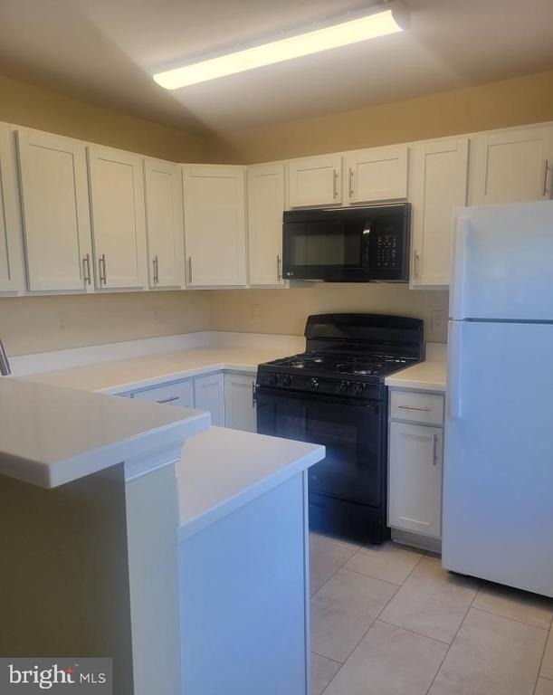 8813 Stoneridge Circle - Photo 13