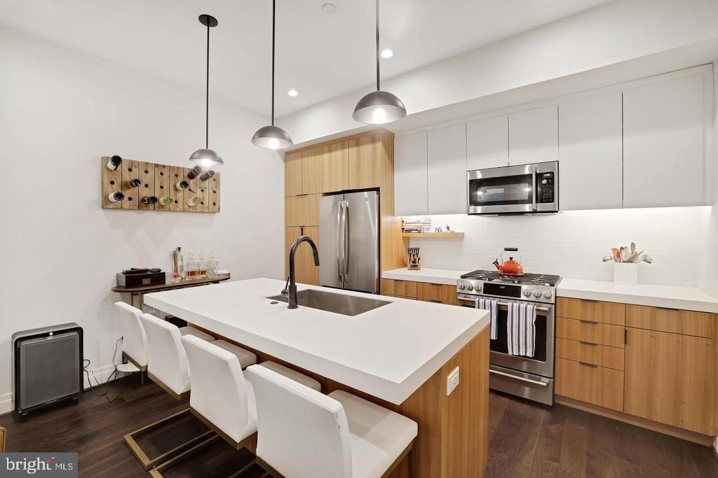 1469 Florida Avenue Nw - Photo 1
