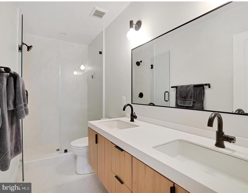 1469 Florida Avenue Nw - Photo 4