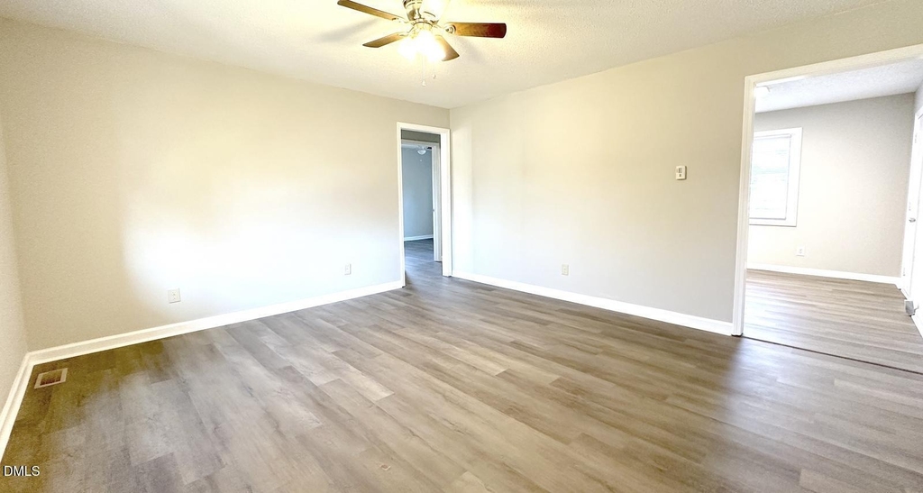 813 S Blount Street - Photo 4