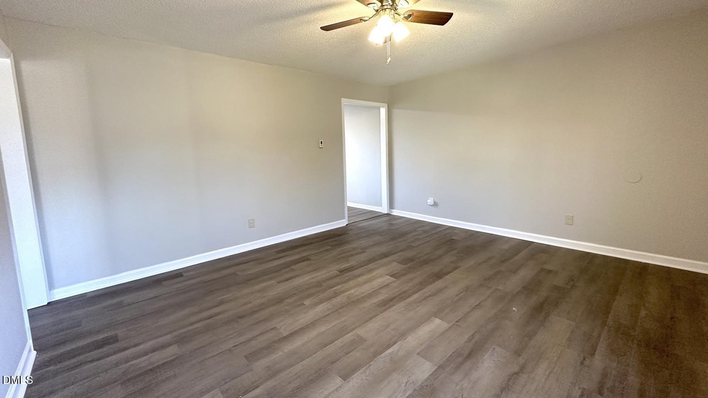 813 S Blount Street - Photo 5