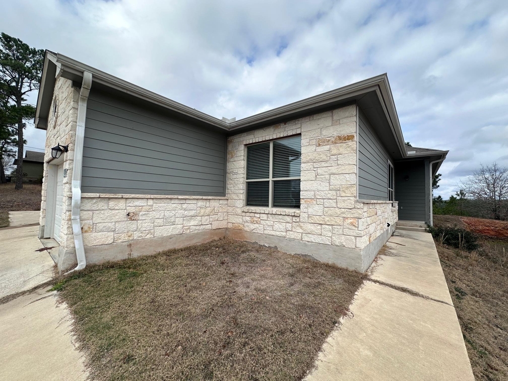 200 Mauna Kea Ln - Photo 1