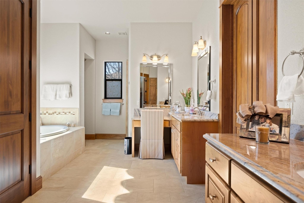 203 Pristine Ln - Photo 7