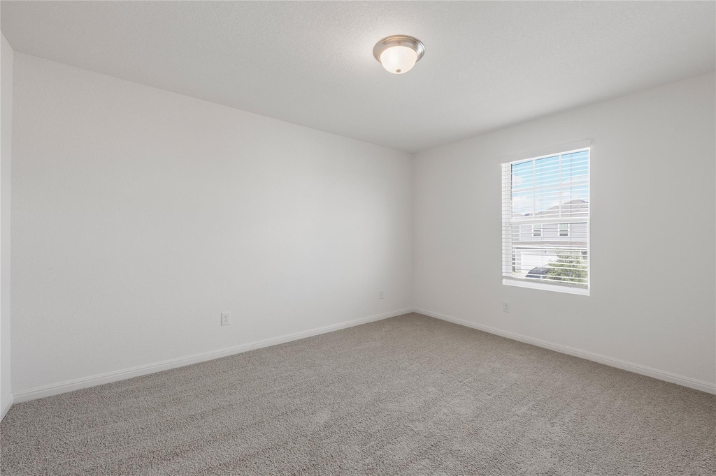 19507 Cloudy Bay Dr - Photo 15