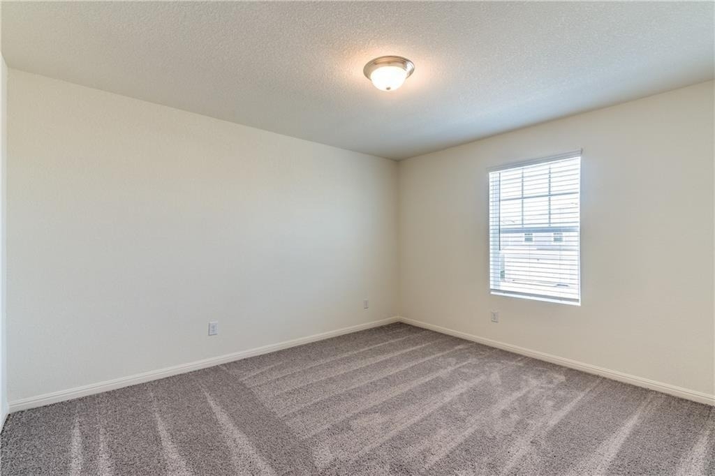 19507 Cloudy Bay Dr - Photo 10