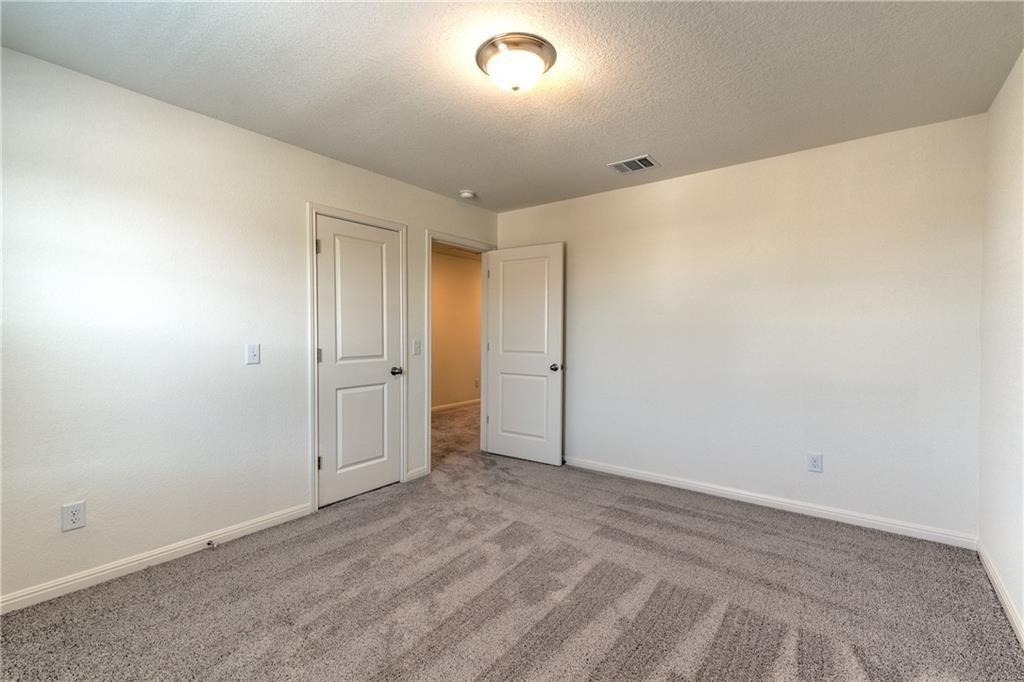 19507 Cloudy Bay Dr - Photo 11