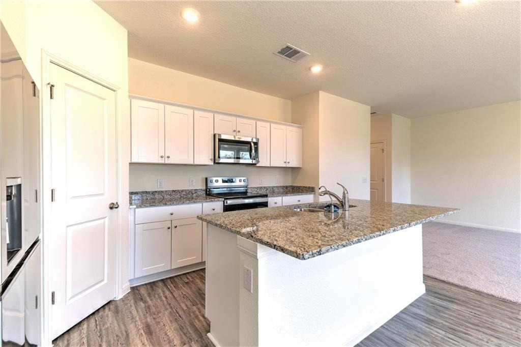 19507 Cloudy Bay Dr - Photo 18