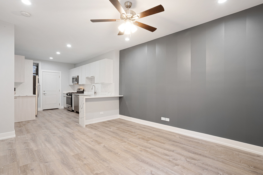1704.5 W Juneway Terrace - Photo 6