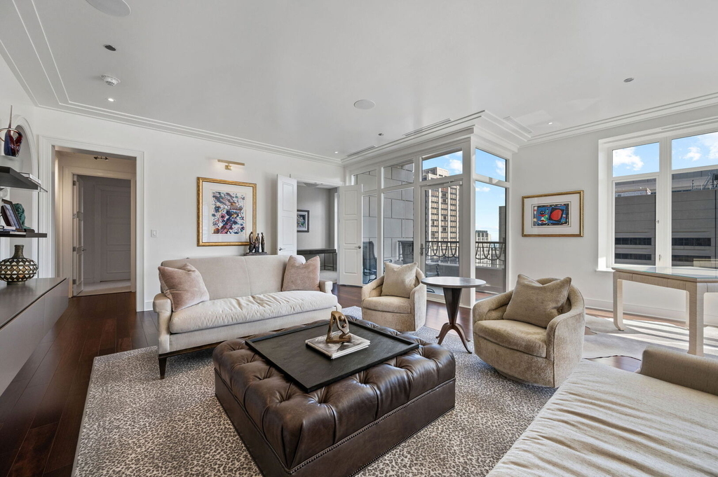 118 E Erie Street - Photo 7
