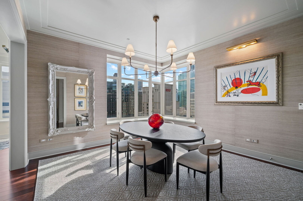 118 E Erie Street - Photo 8
