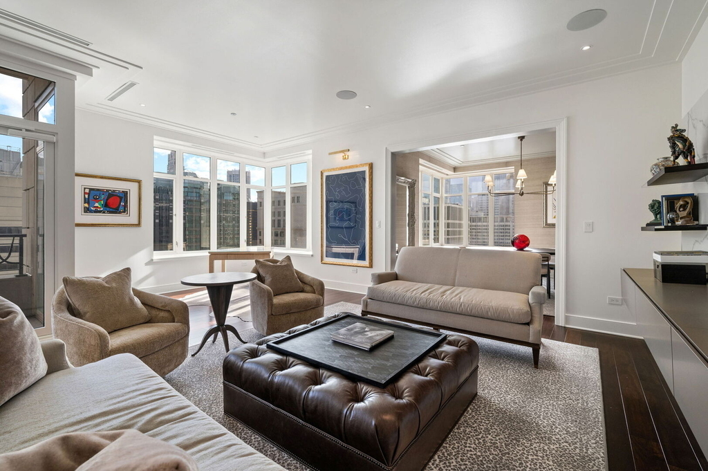 118 E Erie Street - Photo 5