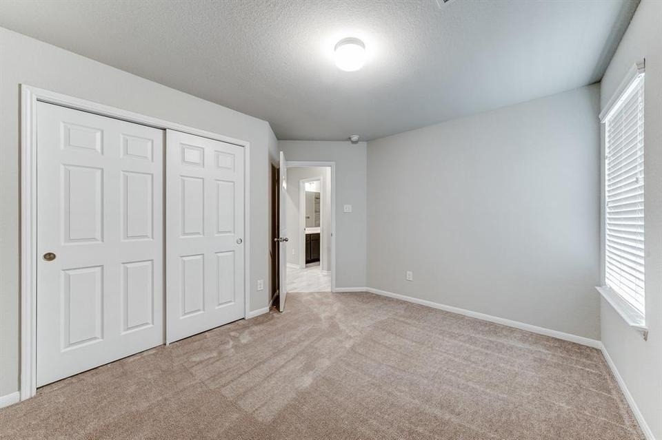 2702 Golden Hills Court - Photo 21