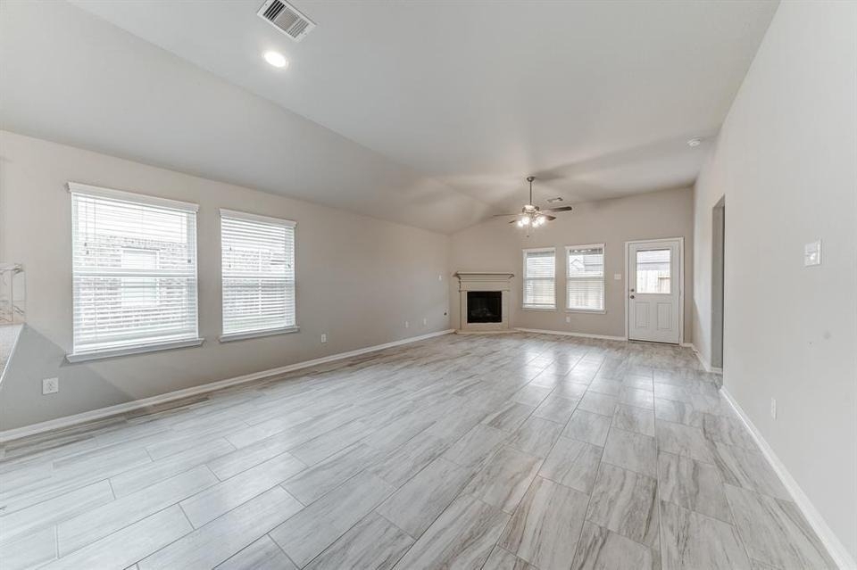 2702 Golden Hills Court - Photo 22