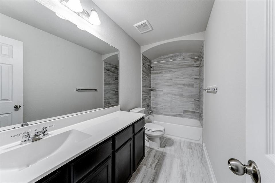 2702 Golden Hills Court - Photo 18