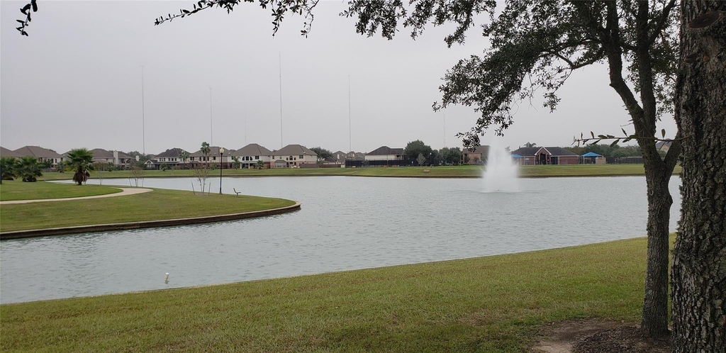 2702 Golden Hills Court - Photo 0