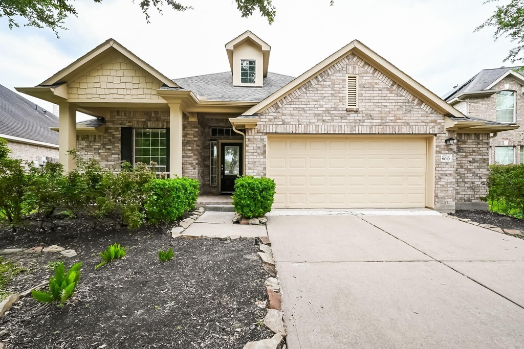 8010 Durham Run Lane - Photo 0