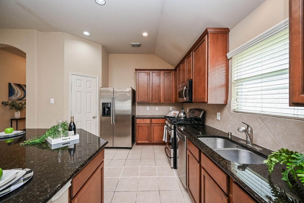 8010 Durham Run Lane - Photo 7