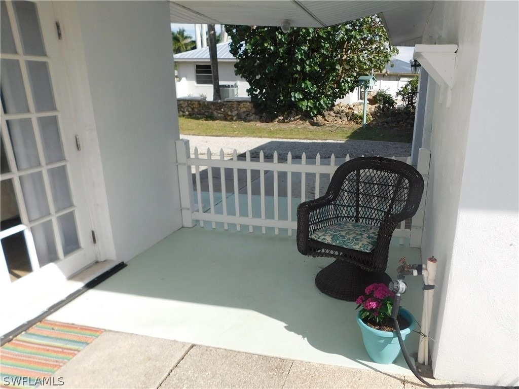 74 7th Street - Photo 9
