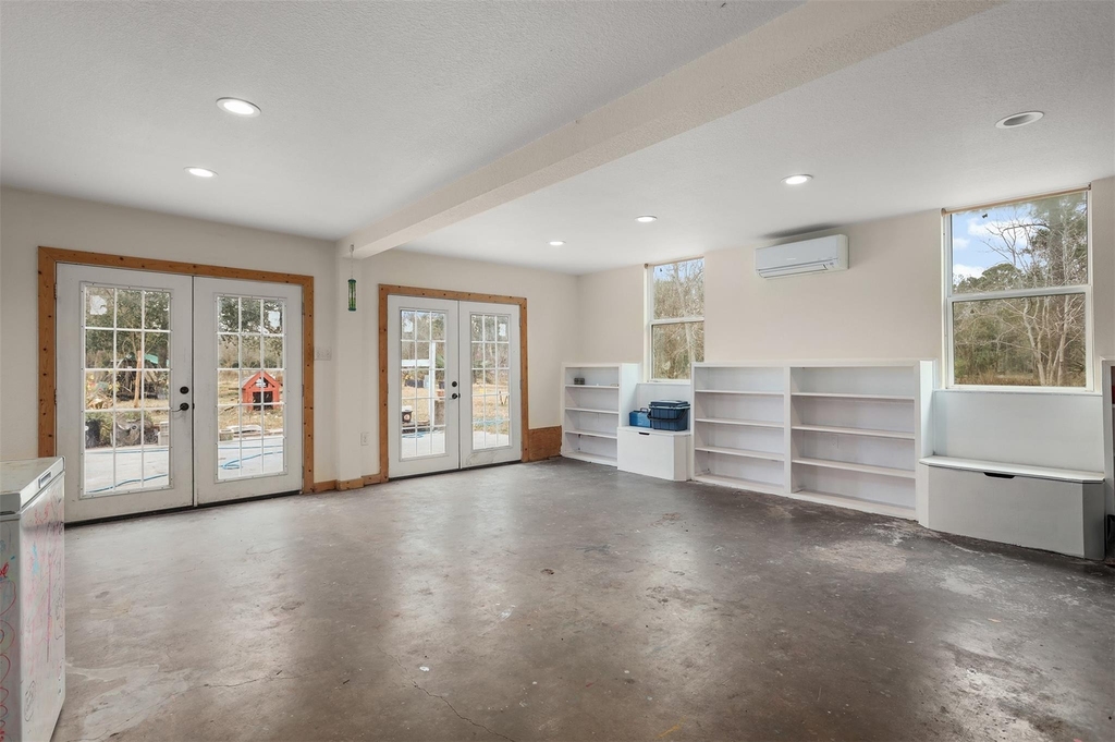 9009 Lazy Lane - Photo 20