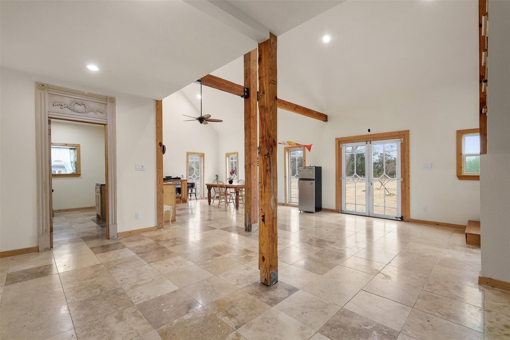 9009 Lazy Lane - Photo 11