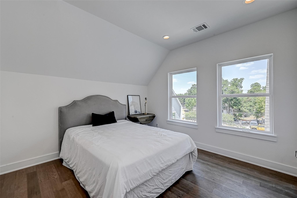 6129 W Montgomery Road - Photo 0