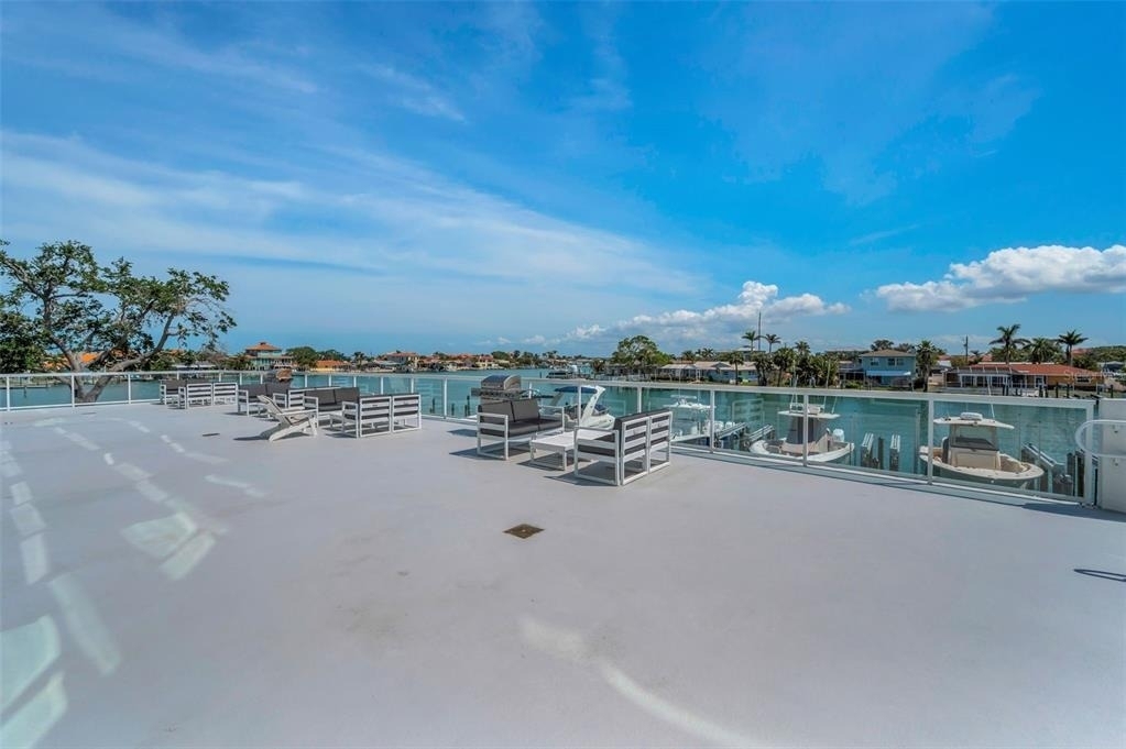 415 Island Way - Photo 31