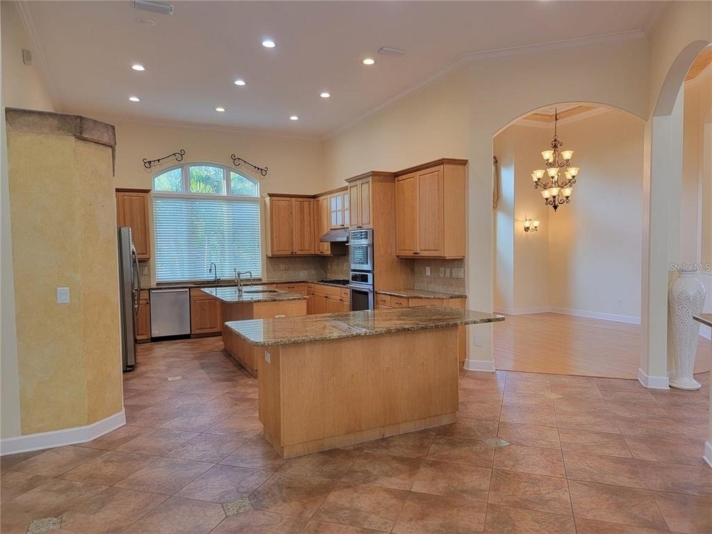 10209 Thurston Groves Boulevard - Photo 18
