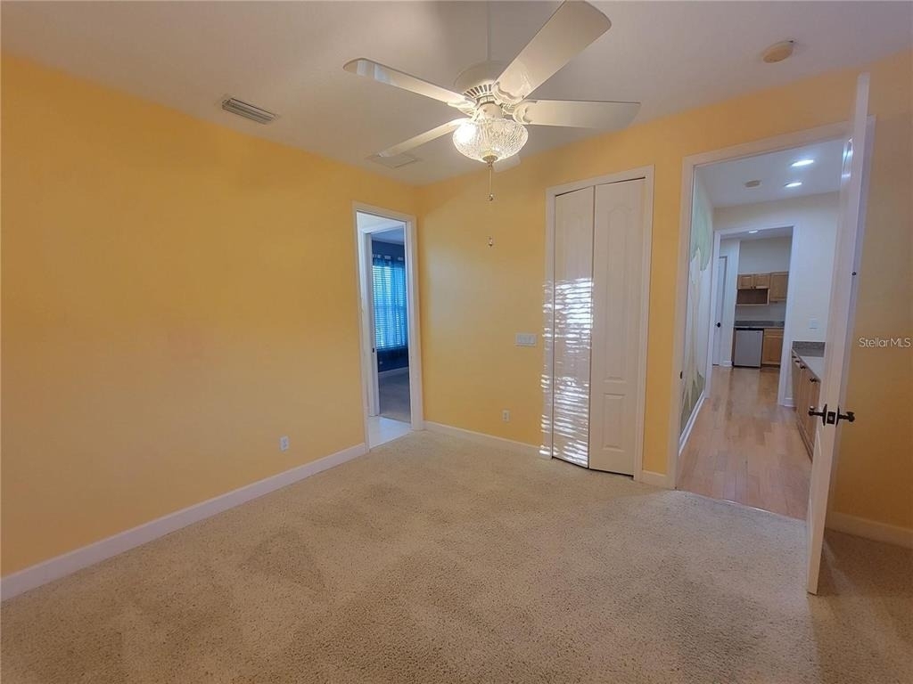 10209 Thurston Groves Boulevard - Photo 34