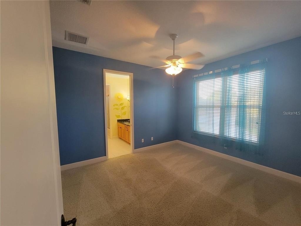 10209 Thurston Groves Boulevard - Photo 30