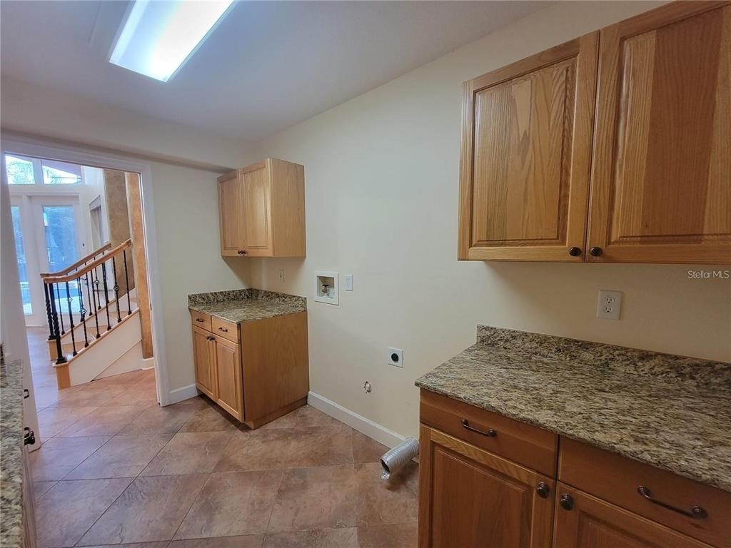 10209 Thurston Groves Boulevard - Photo 42