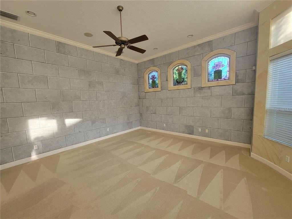 10209 Thurston Groves Boulevard - Photo 52