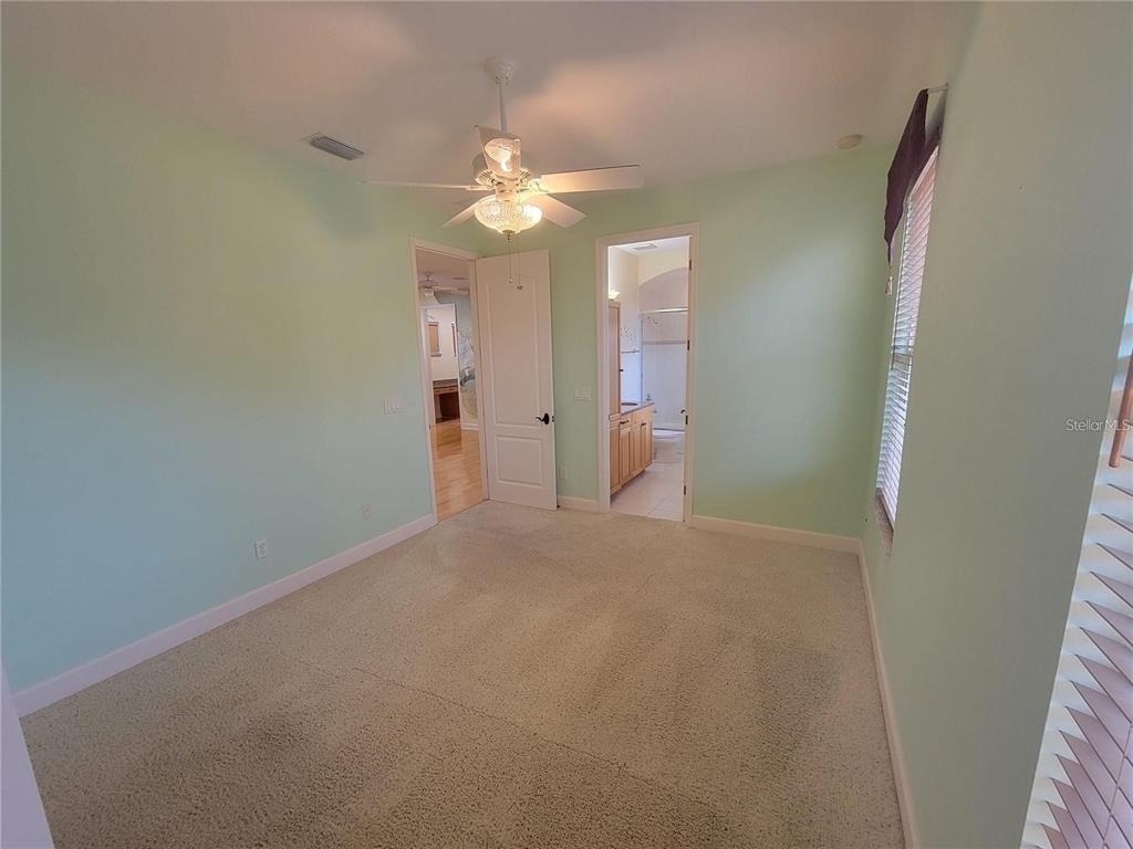 10209 Thurston Groves Boulevard - Photo 27