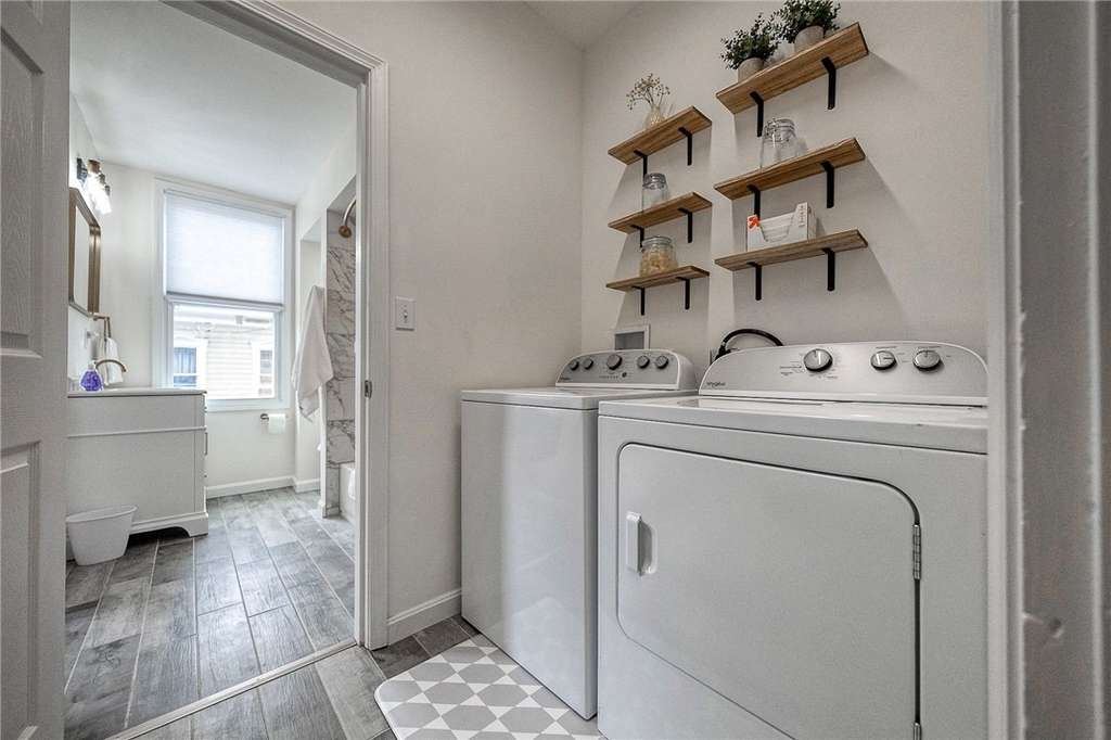 1119 Voskamp St - Photo 16