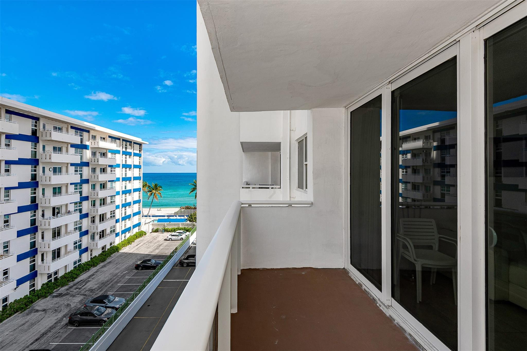 3140 S Ocean Drive - Photo 28
