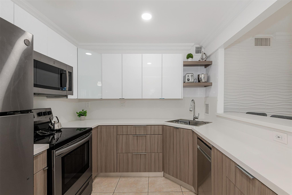 3140 S Ocean Drive - Photo 3