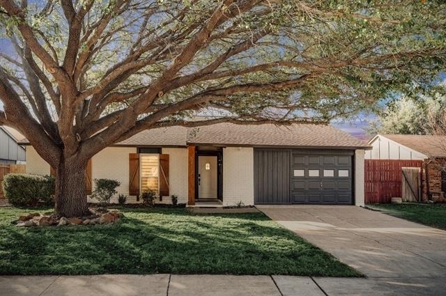 5112 Arbor Glen Road - Photo 1