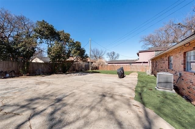506 N Elm Street - Photo 15