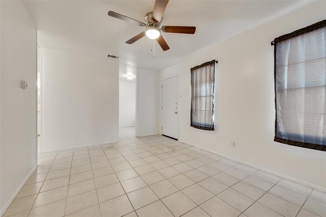 506 N Elm Street - Photo 5